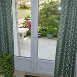Aux Minimes - Au Jardin Des Alouettes Apartament *