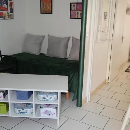 Aux Minimes - Au Jardin Des Alouettes * تولوز